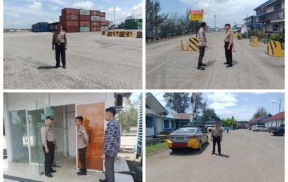 Patroli Pagi, Personel Polsek KSKP Pulau Baai Pastikan Seputaran Wilkum Berjalan dengan Aman dan Kondusif 