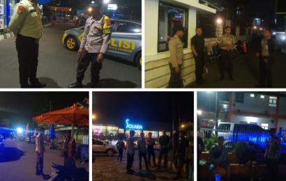 Patroli Keliling Malam Hari, Berikan Rasa Aman kepada Warga di Wilkum Polsek Ratu Samban 