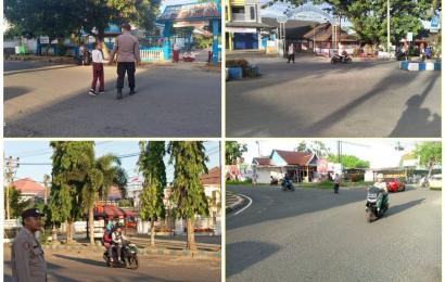 Gatur Lalin Pagi, Polsek Ratu Samban Wujudkan Kamseltibcar Lantas  