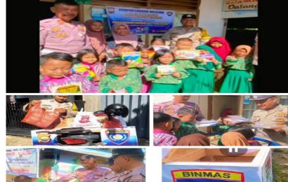 Tingkatkan Minat Baca Anak, Personel Polsek Selebar Gelar Perpustakaan Keliling