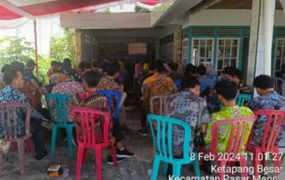 Bhabinkamtibmas Hadiri Kegiatan Bimbingan Teknis Pengawas TPS se Kecamatan Pasar Manna