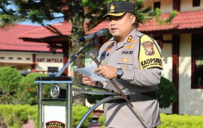 Kapolres Kepahiang Pimpin Apel Pergeseran Pengamanan TPS Tahap Pemungutan dan Perhitungan Suara Pemilu 2024