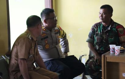 Kapolres Bersama PJU Polres BS Pantau Rapat Pleno Rekapitulasi Penghitungan Suara di PPK Pino Raya 