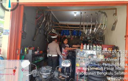 Imbau Tak Jual Knalpot Brong, Satlantas Polres Bengkulu Selatan Kunjungi Toko Aksesoris Kendaraan Bermotor 