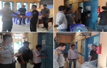 Personel Polsek Selebar Lakukan Pengamanan Pelaksanaan Pleno Rekapitulasi PPK 