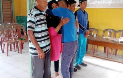 Problem Solving, Bhabinkamtibmas Polsek Talo Damaikan Kesalahpahaman Berujung Penganiayaan Bapak dan Anak 