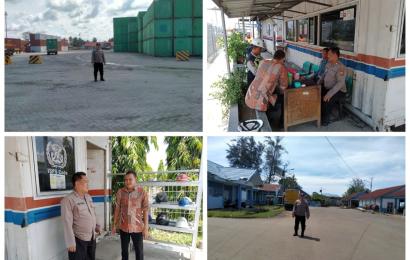 Sampaikan Imbauan Kamtibmas, Personel Polsek KSKP Pulau Baai Patroli di Kawasan Pelabuhan 