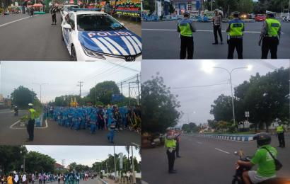 Personel Sat Lantas Polresta Laksanakan Pengamanan Kegiatan Jalan Santai Peringatan HUT Korem 041/Gamas ke 78 