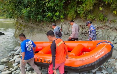 Pencarian Korban Hanyut Sungai Kedurang Diperluas Hingga Pesisir Pantai
