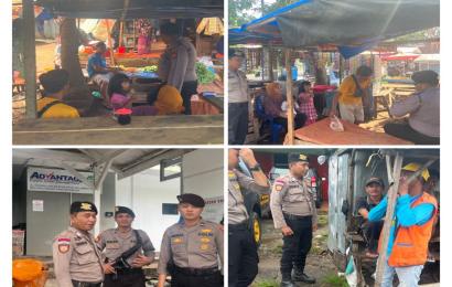 Bengkulu - Patroli 11.01 Sat Samapta Polresta Bengkulu Mobiling di wilayah hukum Polresta Bengkulu dan sambangi petugas parkir didaerah pasar panorama, Minggu (25/02/2024) malam.  Patroli ini adalah salah satu tugas yang rutin dilaksanakan oleh anggota Polresta Bengkulu baik objek vital maupun tempat-tempat yang dianggap rawan gangguan keamanan atau terjadinya tindak kejahatan.  Dalam kegiatan patroli ini Tim patroli 11.01 menyambangi petugas parkir didaerah pasar panorama dan menghimbau untuk selalu waspad