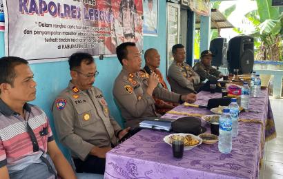 Jumat Curhat, Kapolres Lebong Terima Aspirasi Warga Desa Mangkurajo