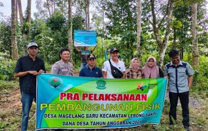 Bhabinkamtibmas Polsek Lebong Tengah Monitoring Kegiatan Pra Pelaksanaan Pembangunan di Desa Magelang Baru