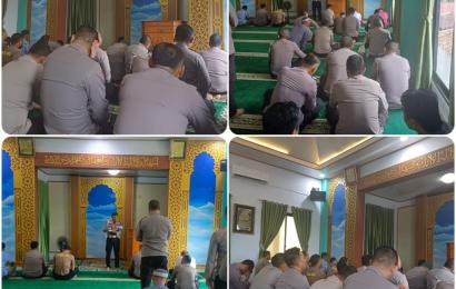 Bulan Suci Ramadhan 1445 H, Personel Polresta Bengkulu Laksanakan Kulutum dan Shalat Zuhur Berjamaah 