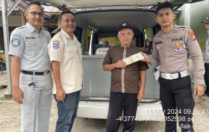 Pelayanan Samsat Bagi Wajib Pajak Di Kecamatan Pino  BS