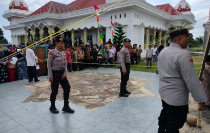 Patroli Sat Samapta Polres Seluma Monitoring giat Pembagian Paket Bantuan Festival Ramadhan