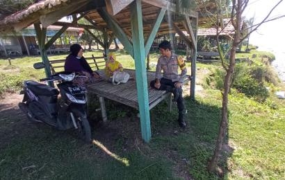 Imbauan Bhabinkamtibmas Polsek Manna Melalui Sambang di Desa Terulung Cegah 3C 