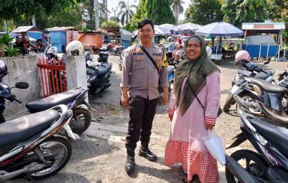 Sampaikan Imbauan Bhabinkamtibmas Polsek Kota Manna Kepada Warga di Kelurahan Kampung Baru 
