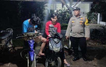 Patroli KRYD, Personel Polsek Semidang Alas Imbau Warga Tak Minum-Minuman Keras dan Jaga Kamtibmas