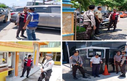 Gelar Patroli, Personel Sat Samapta Sambangi Petugas Parkir dan Security 