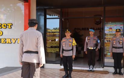 Wakapolres Rejang Lebong Pimpin Upacara Kenaikan Pangkat 
