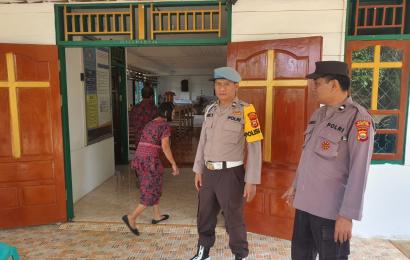 Polsek Giri Mulya Pastikan Keamanan Kegiatan Minggu Paskah di Gereja Santa Maria Desa Wonoharjo