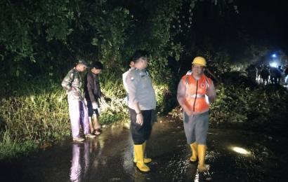 BREAKING NEWS : Akses Jalan Manna - Pagar Alam Lumpuh, Ini Penyebabnya