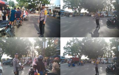 Polsek Kampung Melayu Berikan Pengamanan Pasar Ramadhan 