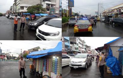 Patroli Sore, Personel Polsek Ratu Samban Keliling di Seputaran Wilkum Pantau Sitkamtibmas 