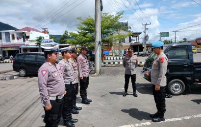 Ops Ketupat Nala, Personel Posyan Pasar Muara Aman Siap Berikan Pelayanan