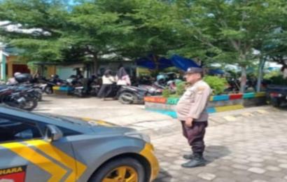 Personel Polsek KSKP Pulau Baai Patroli di tempat Objek Wisata Wilkum 
