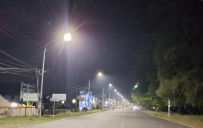 Walikota Bengkulu Hidupkan Ratusan Lampu Jalan di Kawasan Pantai Panjang