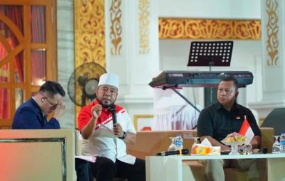 Gubernur Bengkulu saat peresmian Rumah Aspirasi di Balai Raya Semarak Bengkulu, Sabtu malam (14/6/2025). 