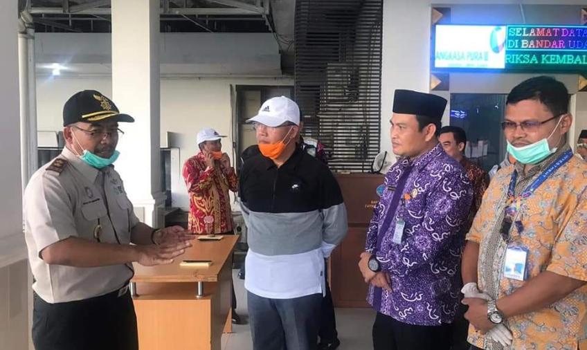 Gubernur Rohidin Mersyah 