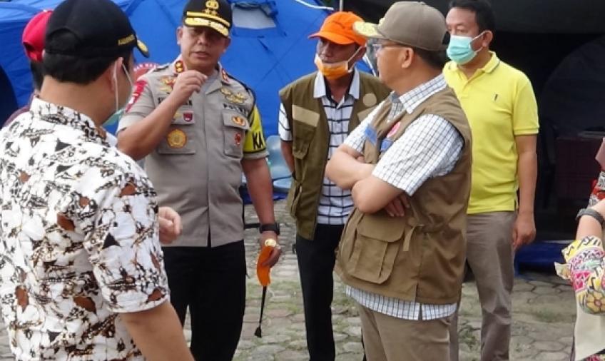 Kapolda Bengkulu Irjen Pol Supratman beserta Gubernur Bengkulu Rohidin Mersyah 