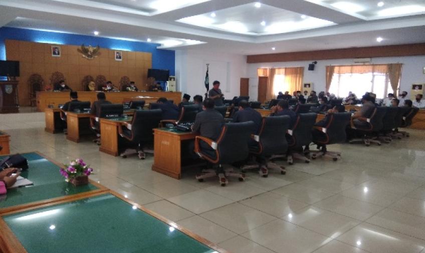 .