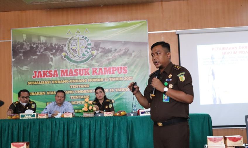 Nasional