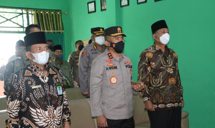 Polri Targetkan 1 Juta Masyarakat Dapatkan Vaksin Boster