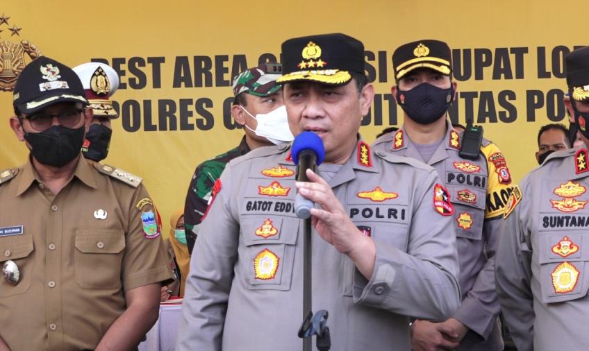 Tinjau Pos Pam, Polri Paparkan Upaya Wujudkan Mudik Aman dan Sehat