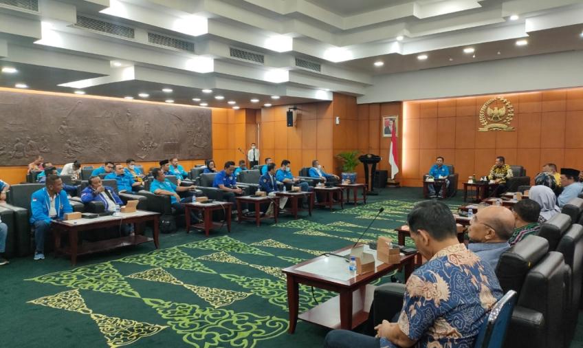 Ketum Terpilih Haris Pertama dan 34 DPD KNPI Bertemu Ketua MPR RI