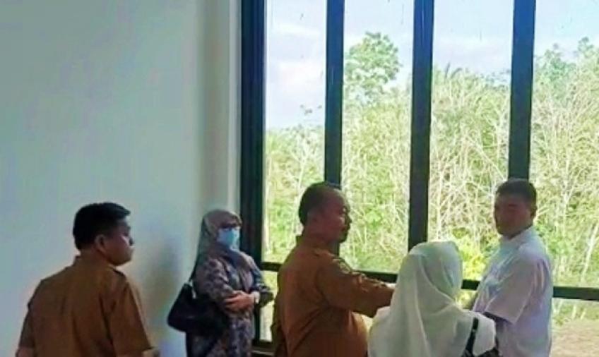 Carateker Bupati Benteng Cek Kesiapan Rumdin Untuk Segera Ditempati