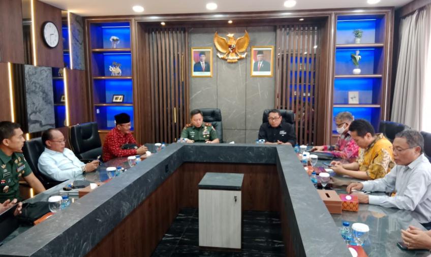 SMSI Rapat Bersama Pusat Sandi dan Siber TNI AD
