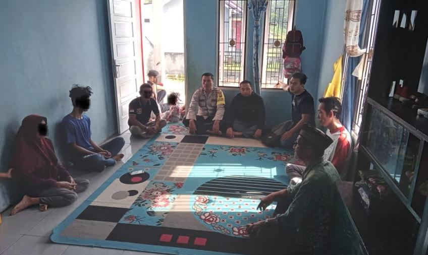 Bersama BMA dan Perangkat Desa, Bhabinkamtibmas Polsek Curup Gelar Mediasi Permasalahan Warga