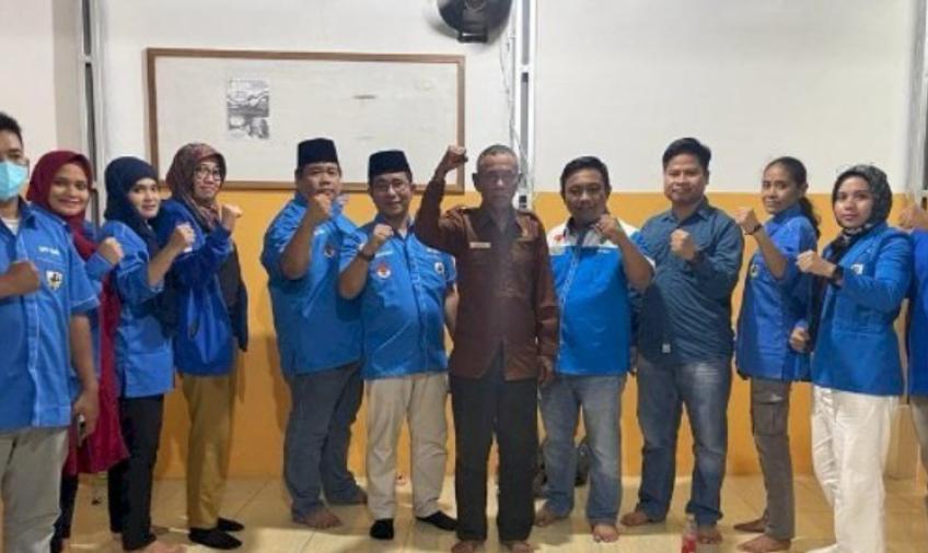 HUT ke-77 RI, KNPI Door to Door Datangi Rumah Veteran Bawa Tali Asih