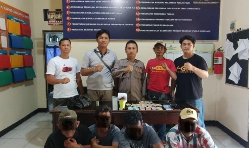 Main Judi, 4 Orang Pria Diamankan Polisi