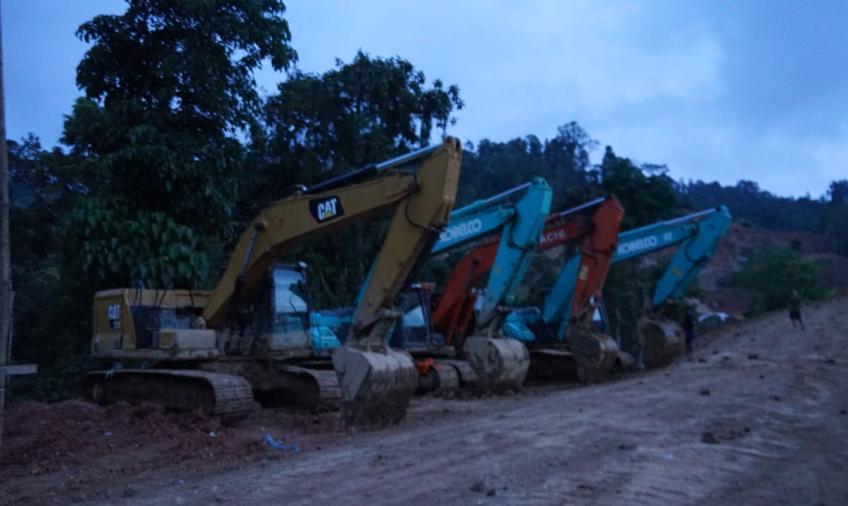 Diduga Mafia Tambang, 8 Eksavator dan 7 Penambang Diamankan Petugas Gabungan