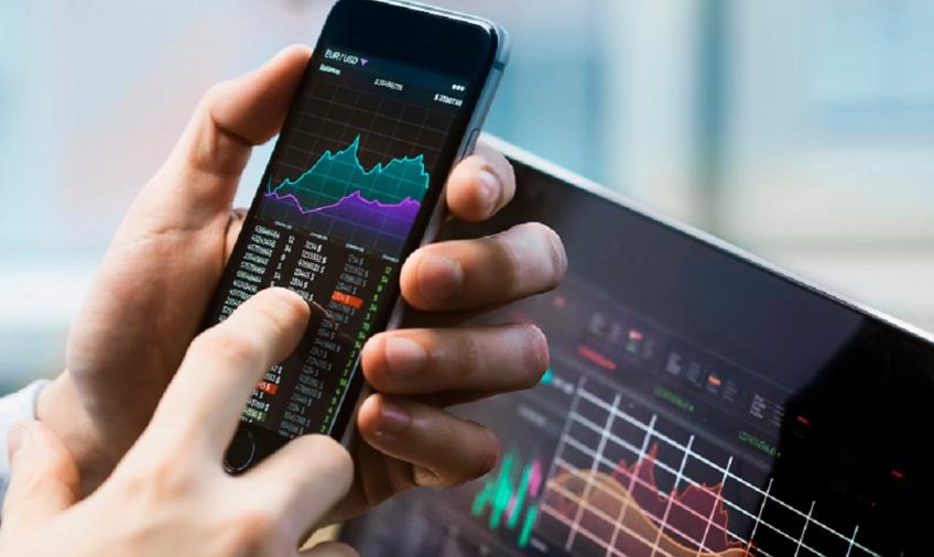 Kemenkominfo Bersama Siberkreasi Selenggarakan Webinar Belajar Investasi Online Untuk Komunitas di Wilayah Sumatera dan Sekitarnya