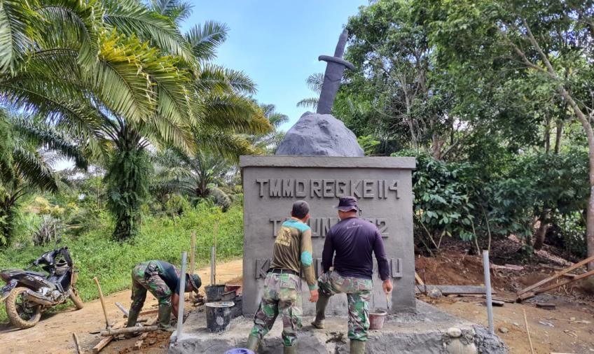 Pengerjaan Tugu TMMD Ke 114 Terus Berlanjut