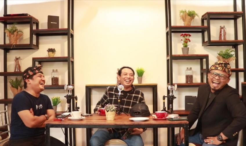 Dr. Dedy Wahyudi saat Podcast di Chanel Forum Bengkulu