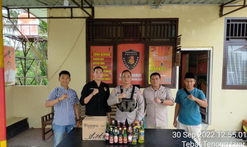 Polsek Bermani Ulu mengamankan minuman keras