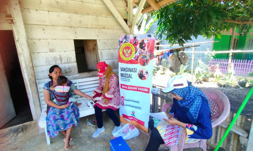 BINDA Bengkulu Terus Gencarkan Vaksinasi Door To Door